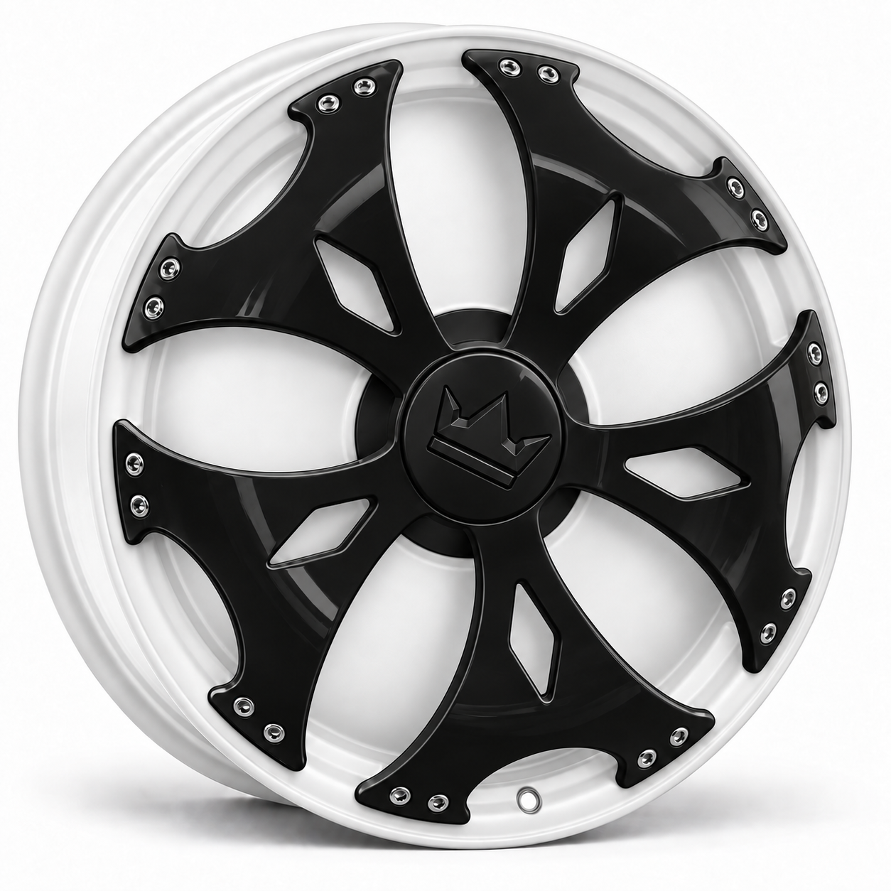 black spinner on white Smoothie rim